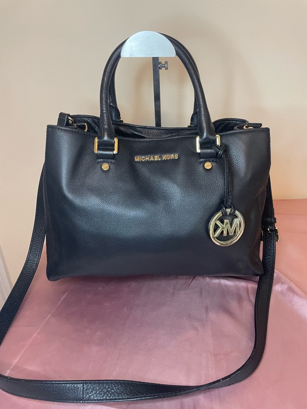 Authentic Michael Kors Purse #074NC Sutton Black Leather Satchel